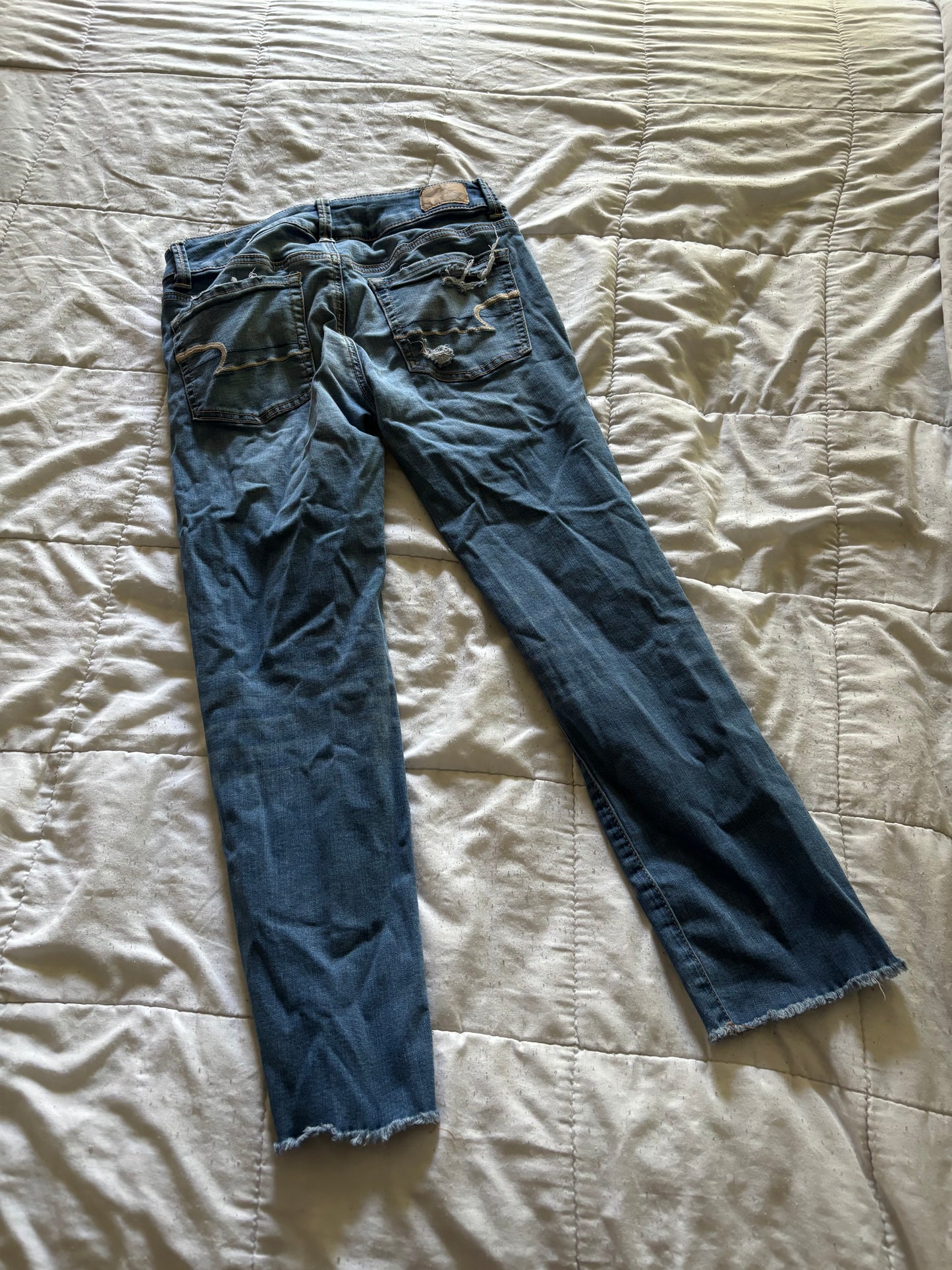 American Eagle Super Stretch Distressed Jeans