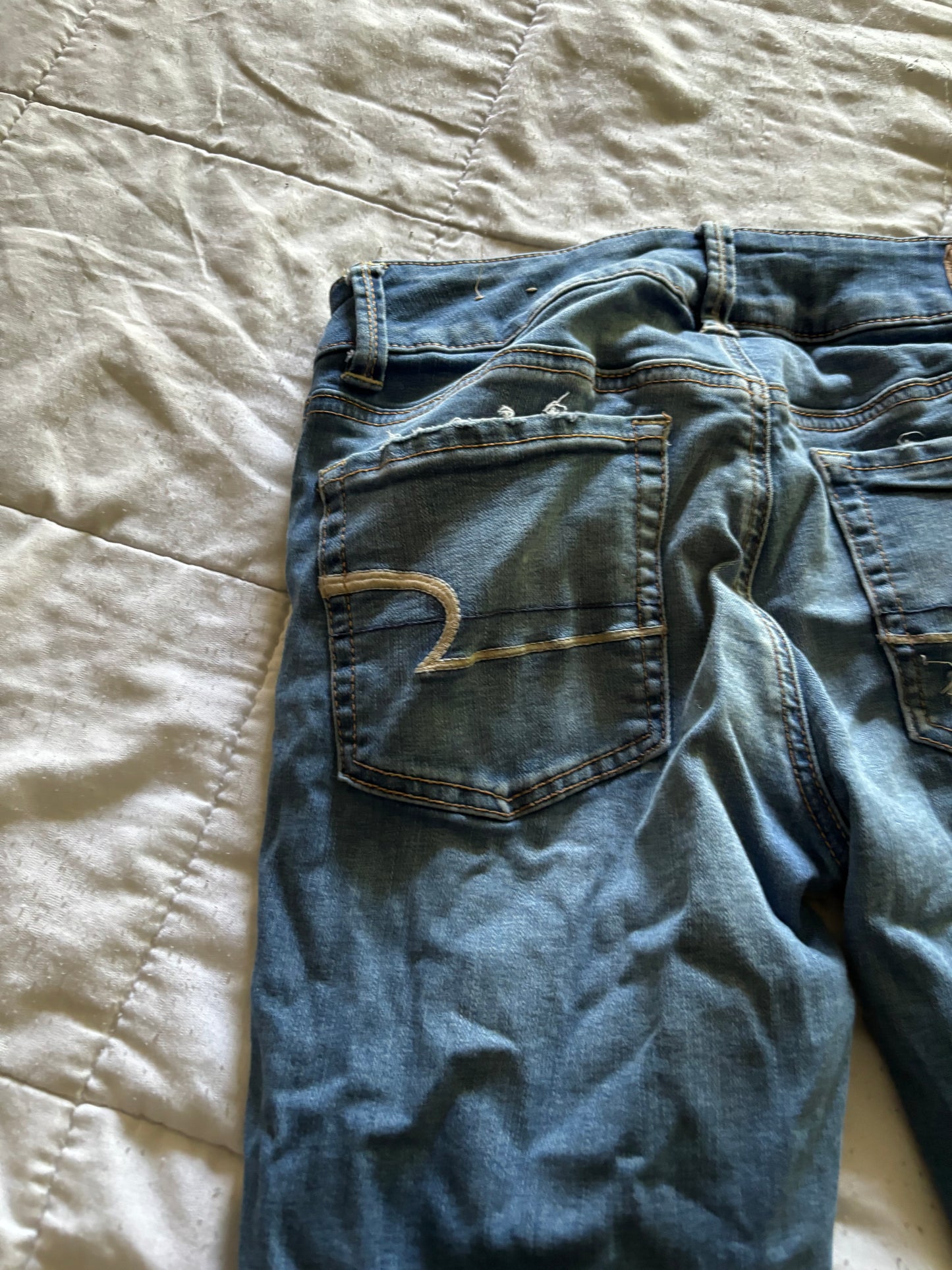 American Eagle Super Stretch Distressed Jeans