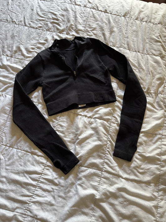Astoria Activewear Cropped Quaterzip